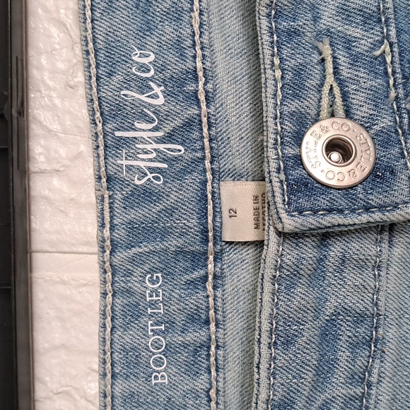 Style & Co Mid Rise Bootcut Jeans Heartland 12 - Picture 5 of 11